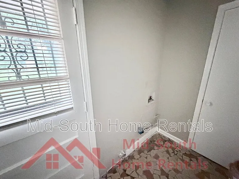 480 Whiteville Ave — Photo 20