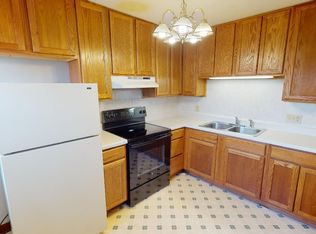 315 S Jefferson Ave, Dixon, IL 61021