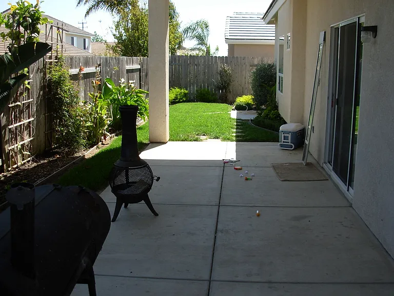 260 Dahlia St — Photo 7