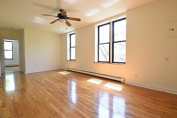 1st image of 69 Garfield Pl APT 3F