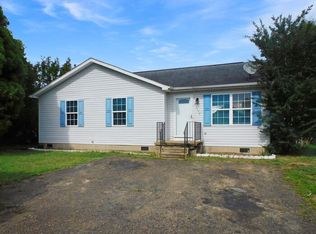 21376 Lexington Dr, Great Mills, MD 20634