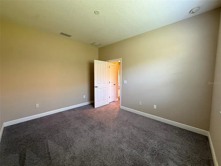 1754 Fircrest Ct — Photo 10