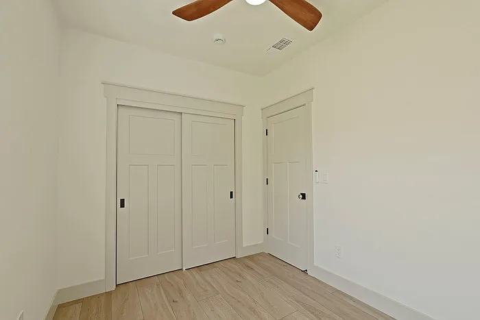 3634 6th Ave — Photo 21