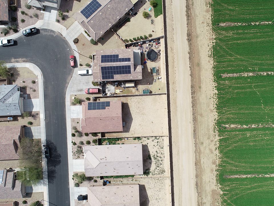 Great Lot nobody behind 