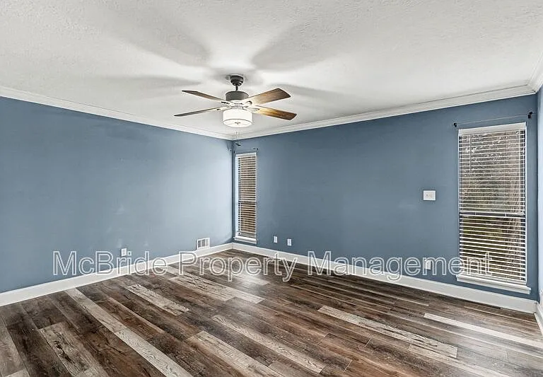 1304 Dominica Dr — Photo 17
