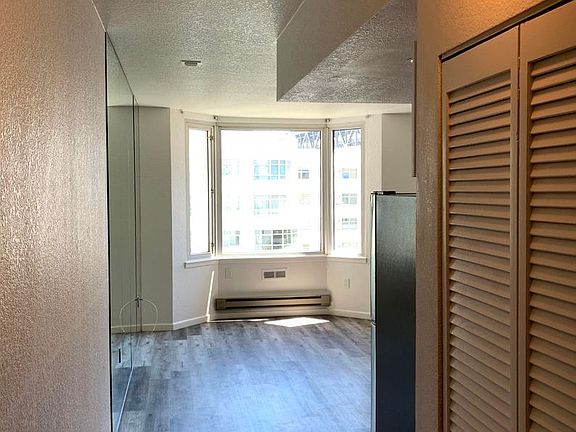 3rd image of 201 Harrison St APT 606