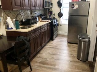 32-48 44th St #2A, Astoria, NY 11103