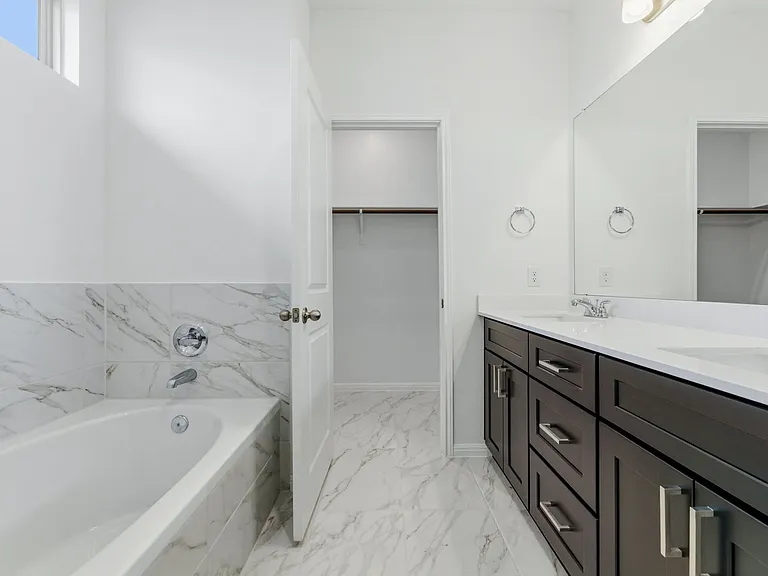 183 Glocken Ln — Photo 32