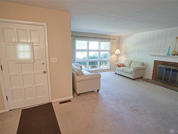 4th image of 1012 Swango Dr