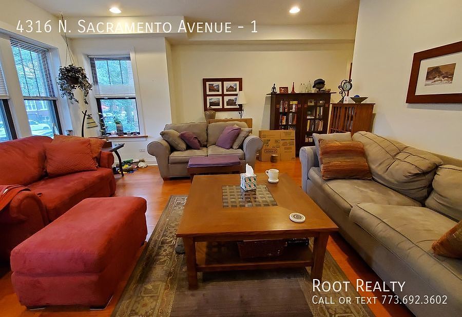 1st image of 4316 N Sacramento Ave #1