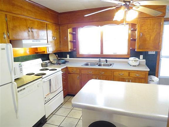 3rd image of 409 Adair Ave