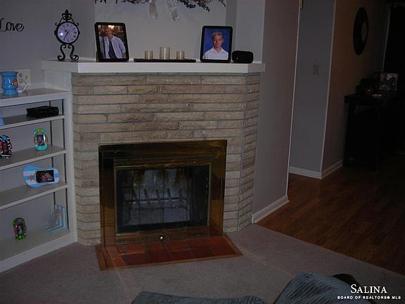 3rd image of 2006 Highland Ave
