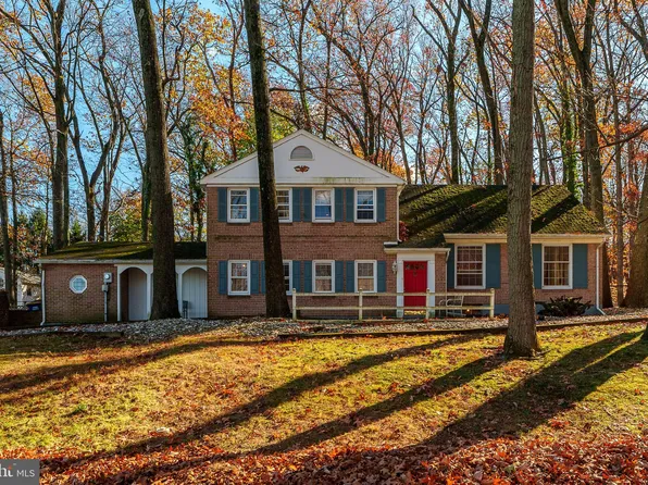 4905 Colonial Dr, Mechanicsburg, PA 17055