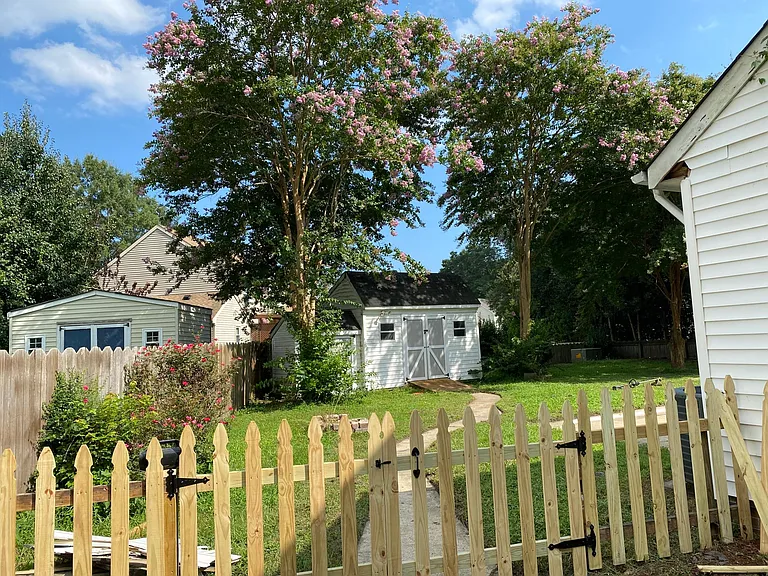 524 Flintlock Rd — Photo 32