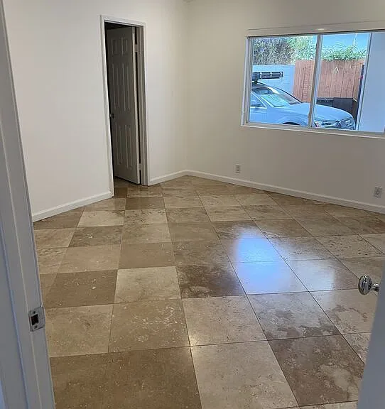 2454 Penmar Ave — Photo 31