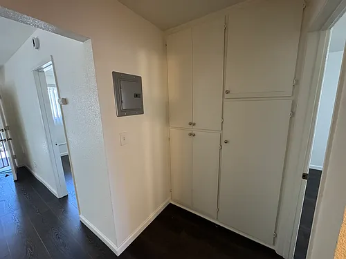 1468 S Palomares St #8 Photo 1
