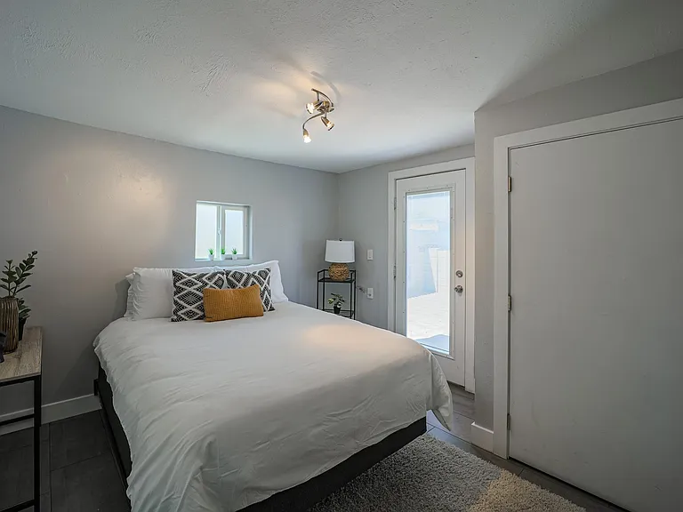 8120 E Osborn Rd — Photo 15