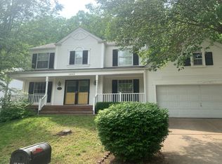 1265 Red Oak Plantation Dr, Ballwin, MO