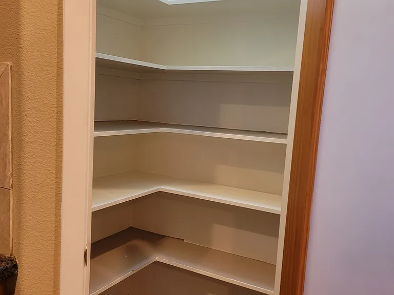 3010 Caroline St — Photo 25