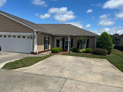 1902 Middle Summit Dr, Dalton, GA, 30721