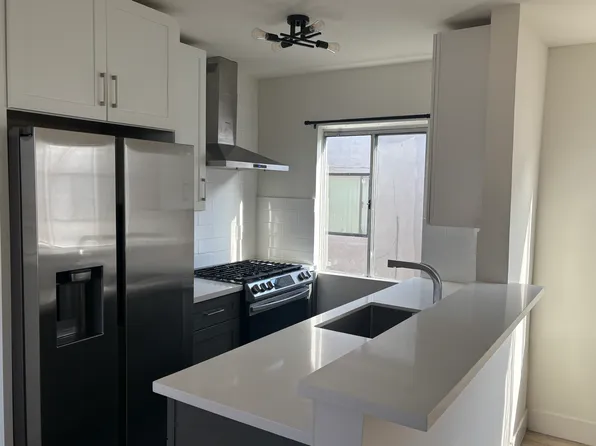 2176 Venice Blvd #11, Los Angeles, CA 90006