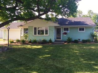 676 Meadow Ct, Bradley, IL 60915