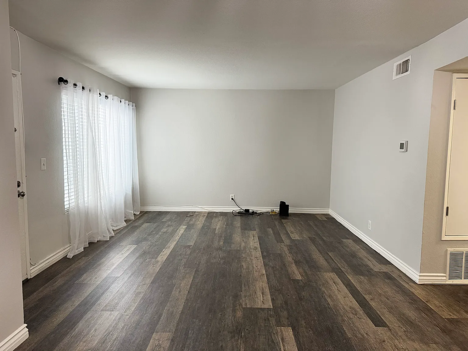 1006 S Citron St — Photo 4