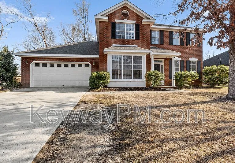 1063 Waltons Pass — Photo 1