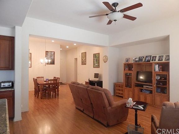 4th image of 31723 McCartney Dr