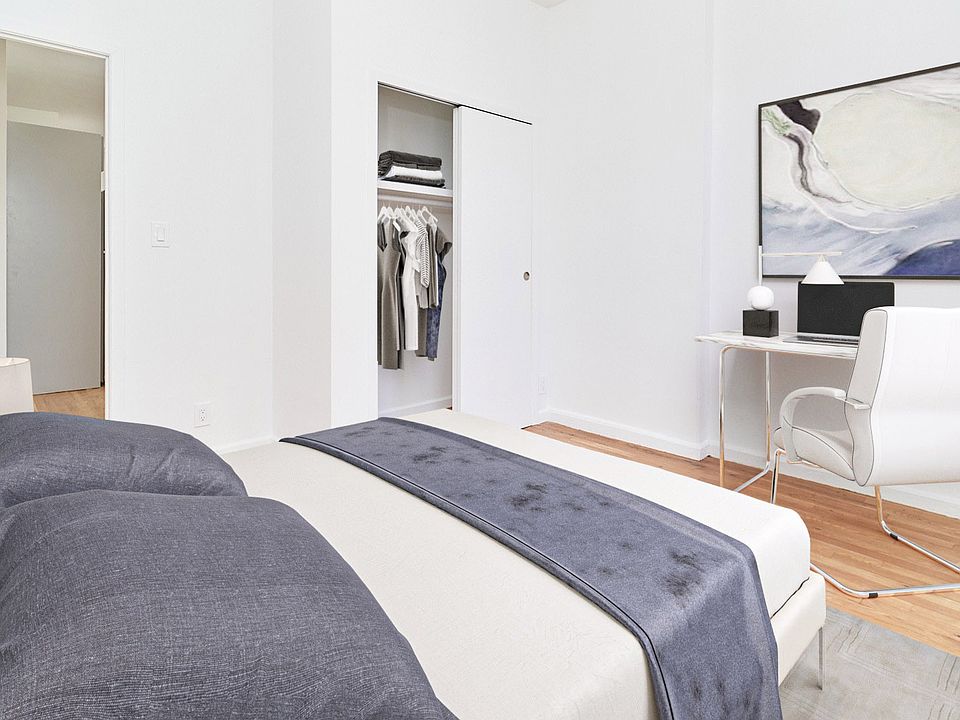 2nd image of 324 E 74th St APT 2A
