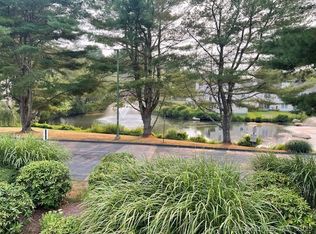 54 Rope Ferry Rd UNIT H129, Waterford, CT 06385