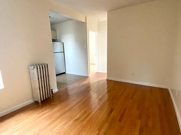 2nd image of 219 W 145th St APT 28