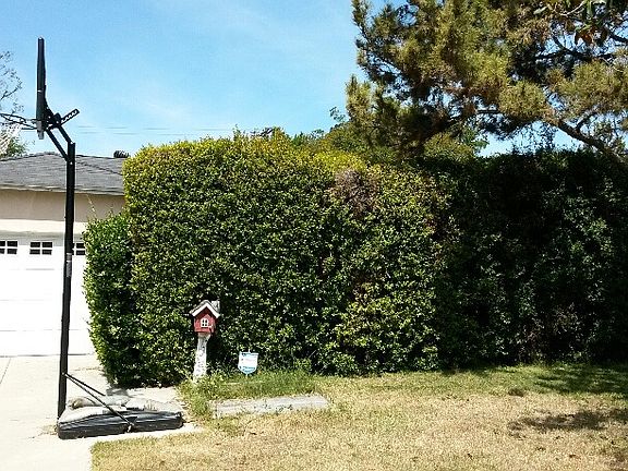2nd image of 6337 Satsuma Ave