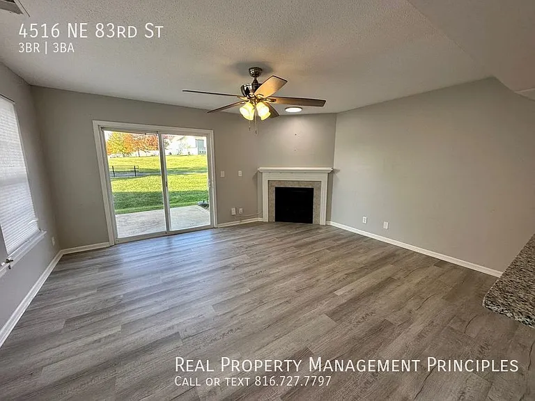 4516 NE 83rd St — Photo 2