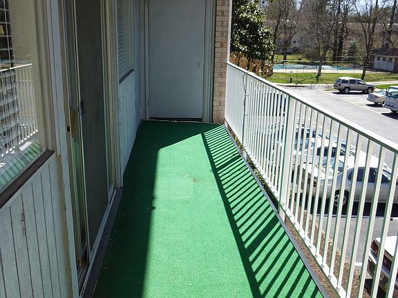 3rd image of 5610 Crenshaw Road #1222