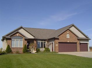 4658 49th St, Holland, MI 49423