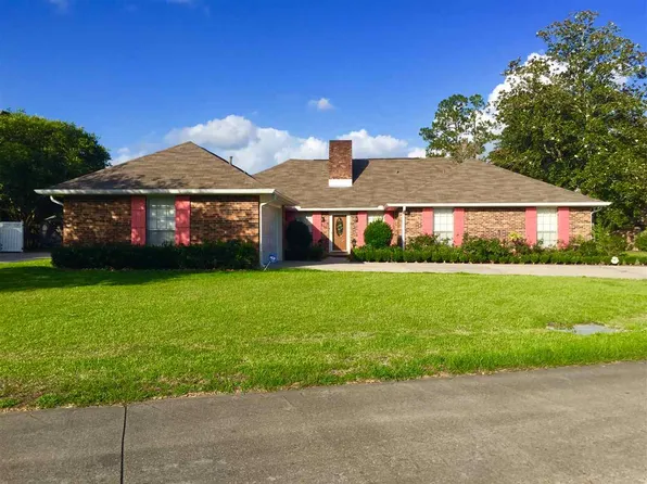 113 E Killarney Dr, Thibodaux, LA 70301