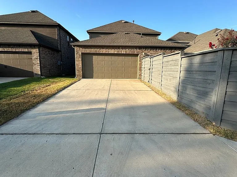 1657 Blakely Pl — Photo 29