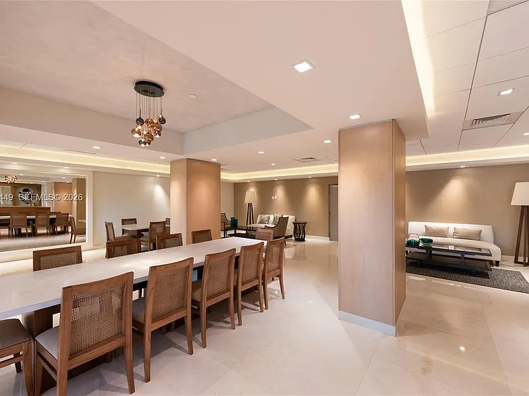 600 Grapetree Dr #8FS — Photo 33