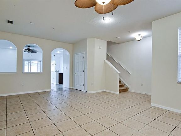 2nd image of 3497 Parkridge Cir #16-102