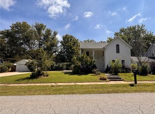 125 S Black Ave, Sulphur Springs, AR 72768