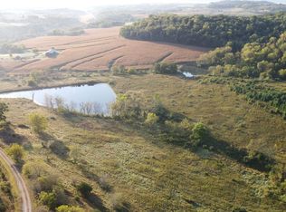 W Menzemer Rd, Elizabeth, IL 61028