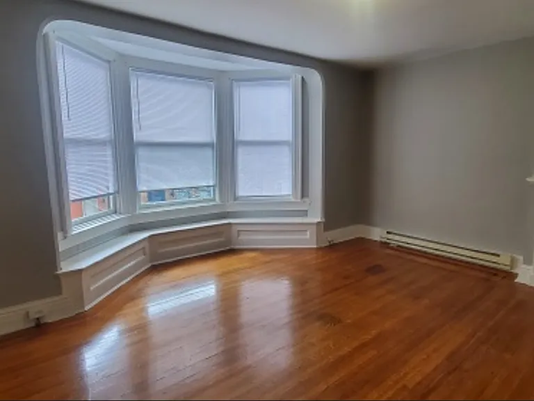 151 E Philadelphia St #C — Photo 2