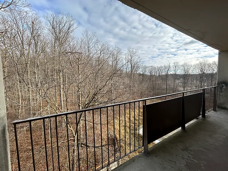 85 Green Valley Dr — Photo 7