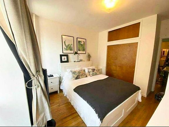 5th image of 300 E 91st St APT 2S