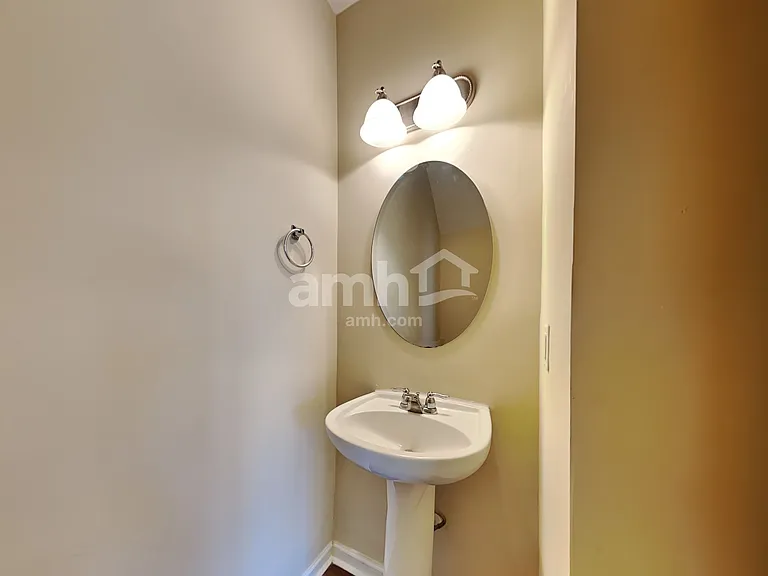113 Estero Ct — Photo 8