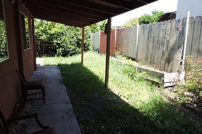 2nd image of 1502 Mount Herman Dr Unit 2