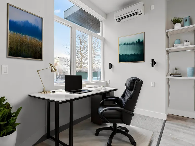61 Delmonico Pl #1B — Photo 4