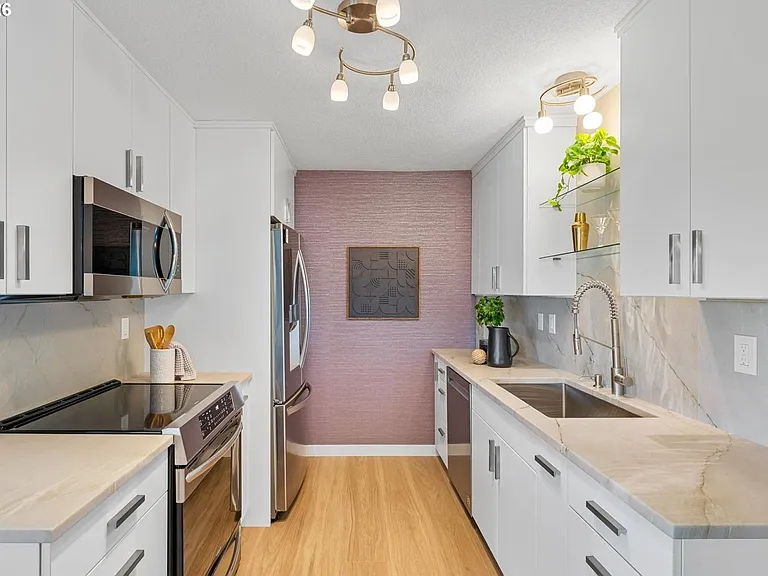 200 Burnham Rd #311 — Photo 11