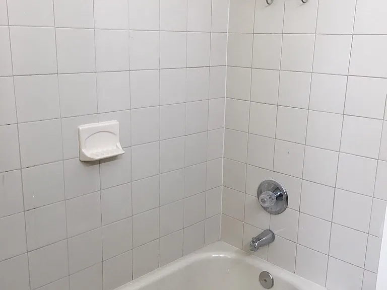 Full bath